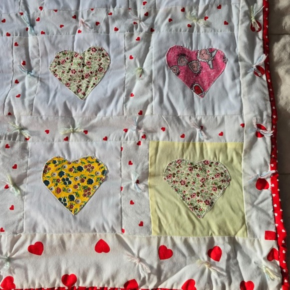 Handmade Child Quilt 40"x50" Patchwork Hearts Soft Homemade Throw Blanket - Picture 6 of 8